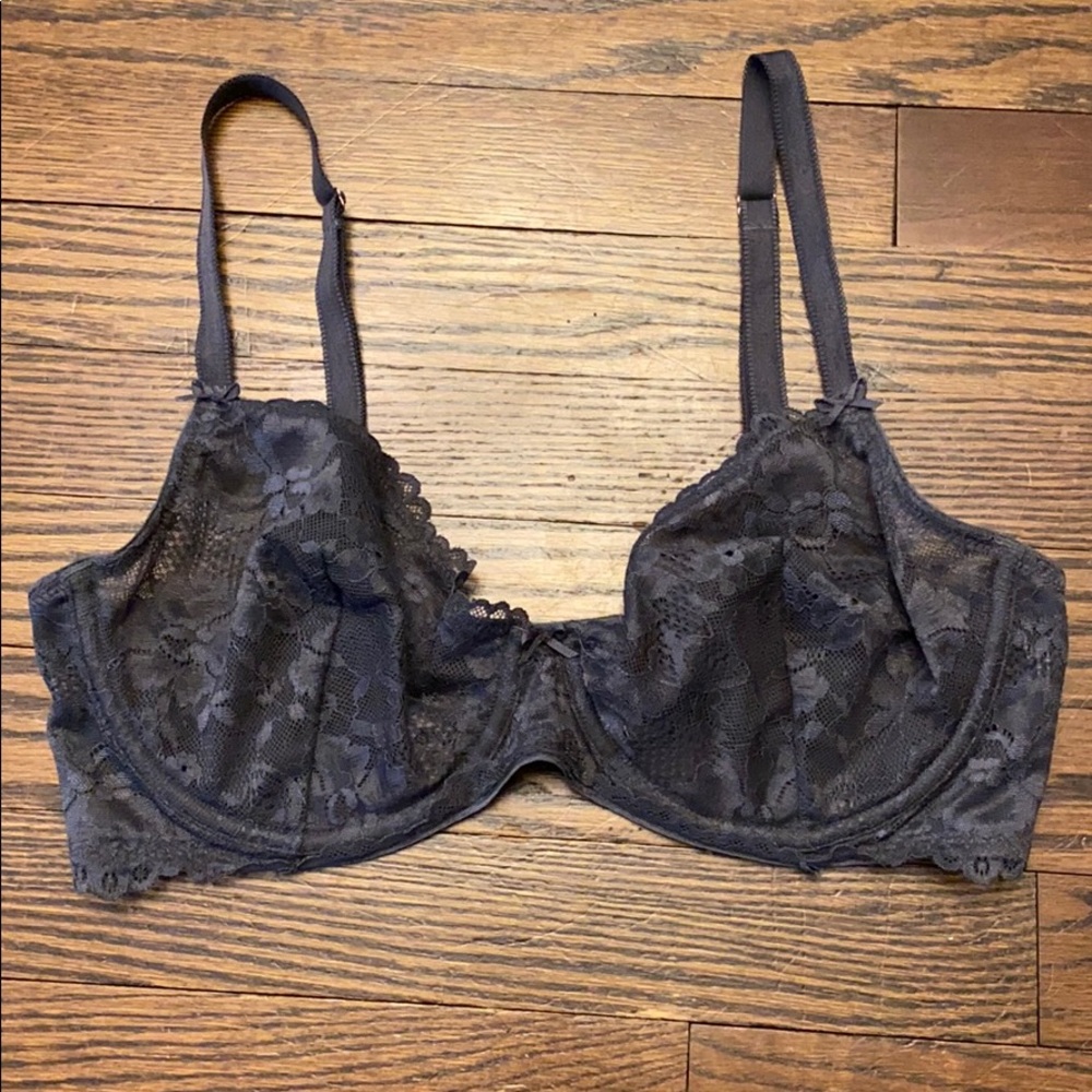 Savage Fenty unlined lace underwire bra 36D
